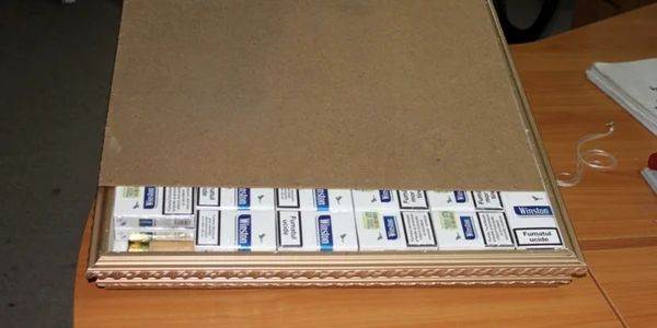 tigari ascunse intr-o icoana galati