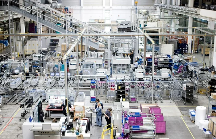 Reprezenţii întreprinderilor ce produc componenţe pentru automobile susţin că din cauza poluanţilor li se oxidează producţia finală
