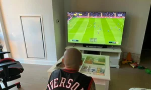 mitrita fifa joc 560x420 jpeg