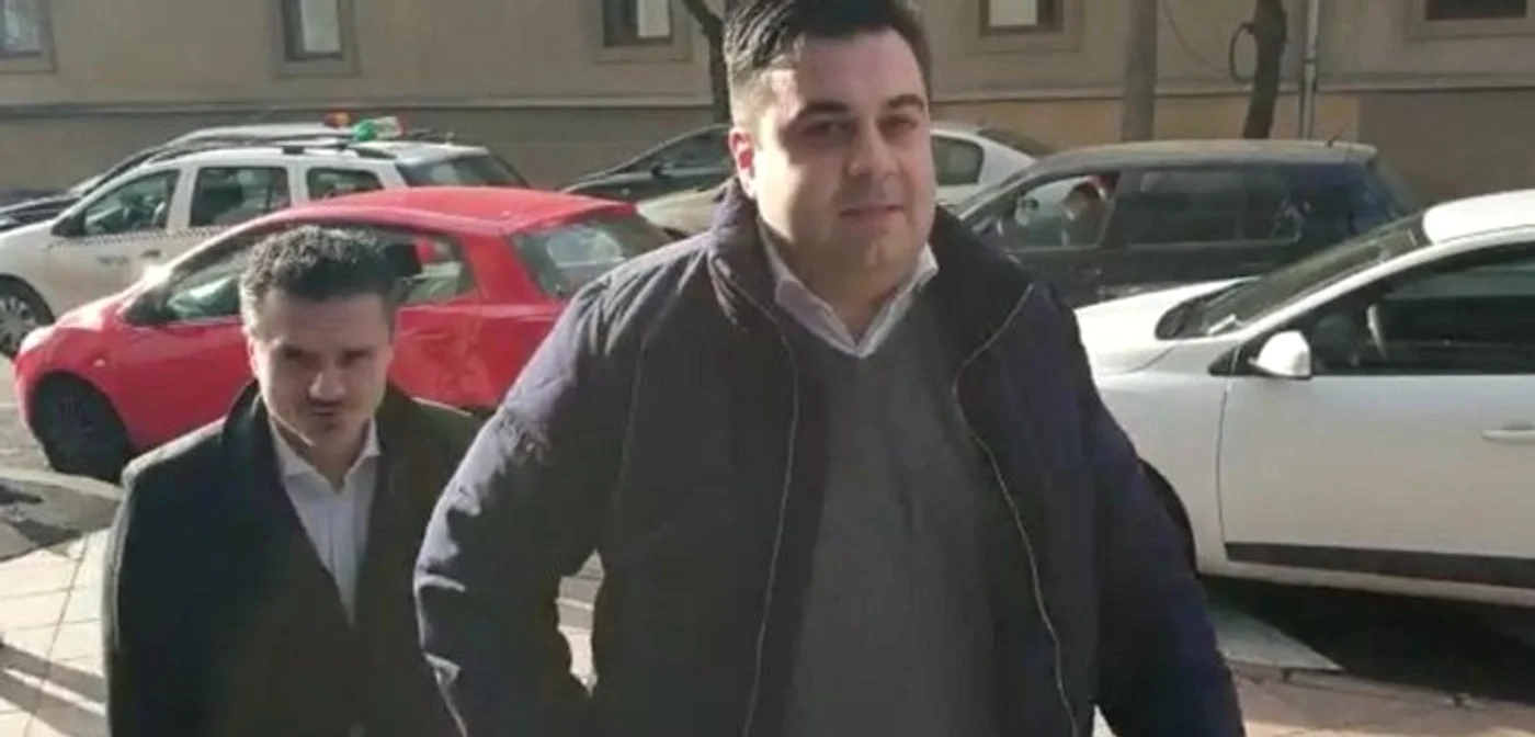 
    Răzvan Cuc a stat la DNA Tmișoara aproape o orăFoto: opiniatimisoarei.ro  