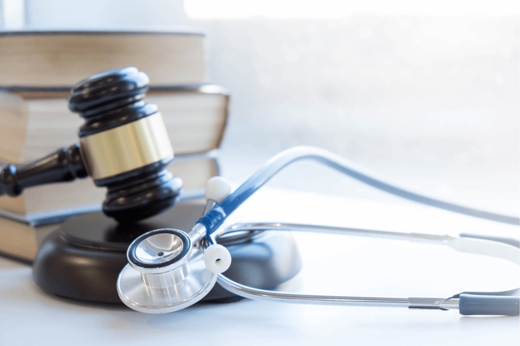 Colegiul Medicilor cere o nou lege a malpraxisului: „Pacientul trebuie să primească o compensație financiară corectă”