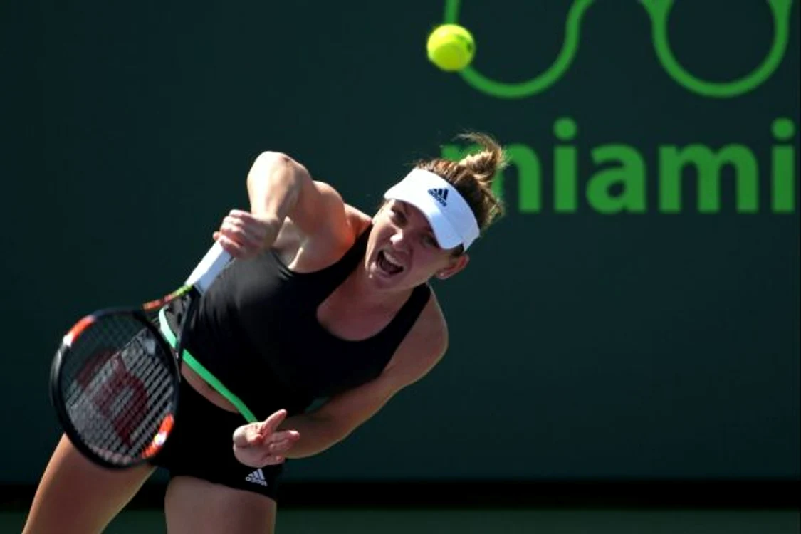 
    Simona Halep s-a calificat in optimi al MiamiFOTO: AP  