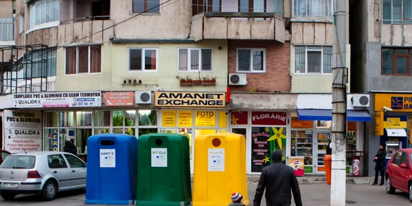 pubele sortare deseuri reciclabile foto adevarul