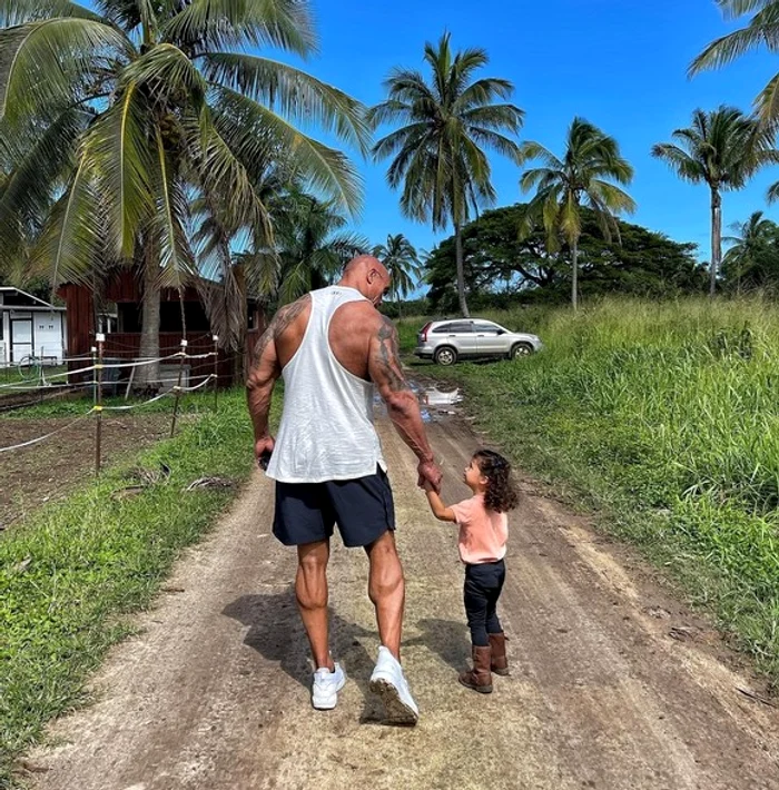 Sylvester Stallone, 74 de ani, mândru de fiica lui Sistine, de 22 de ani, care este fotomodelfoto: Instagram