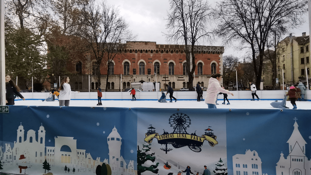 Trei patinoare în Timișoara. Atracții de iarnă pentru iubitorii sporturilor FOTO VIDEO 