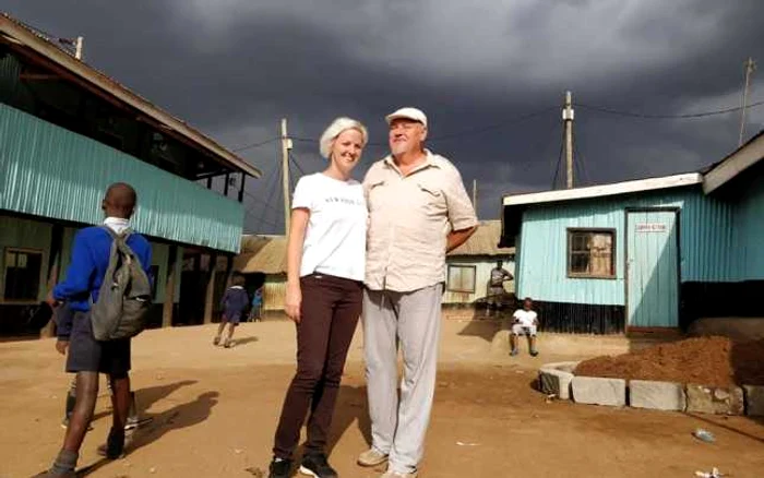 Radu Cleţiu în mahalaua Kibera din Kenya