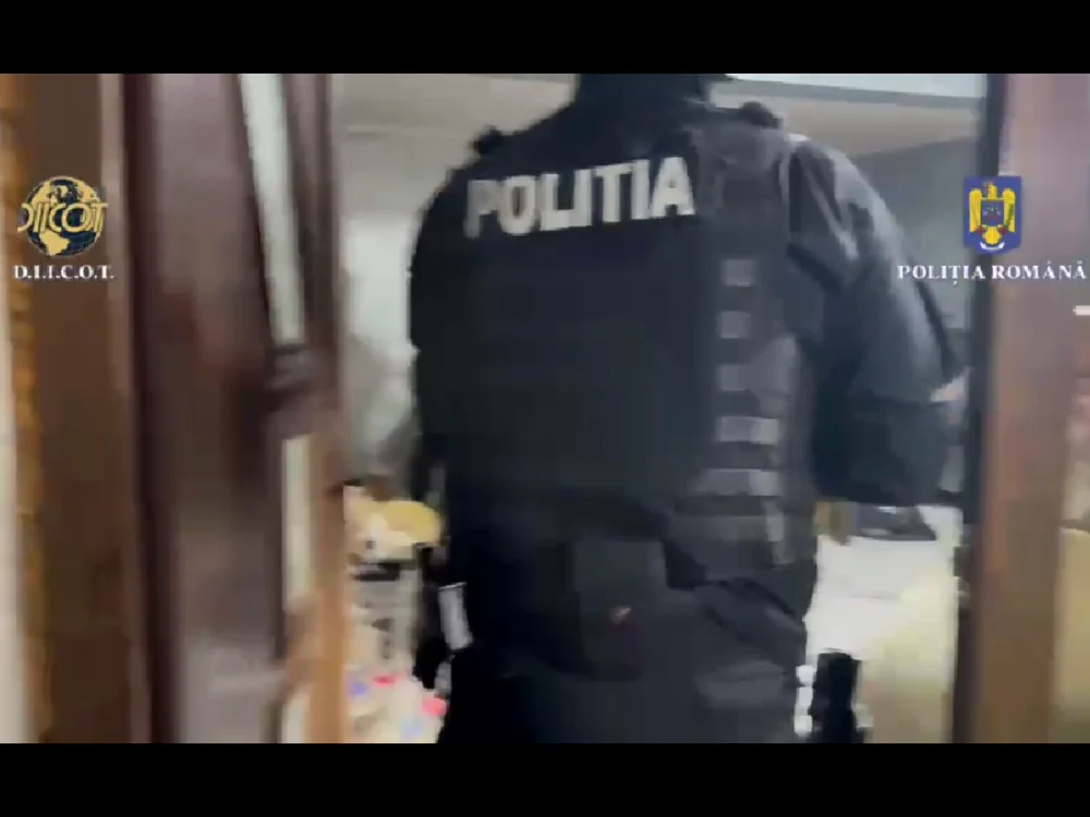 Percheziţii simultane în patru judeţe. FOTO: DIICOT