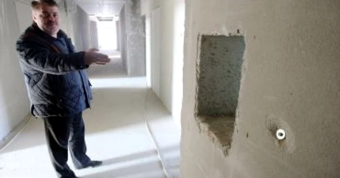 Mircea Ionescu a ispectat pensiunea care va fi dată în folosinţă în primăvara