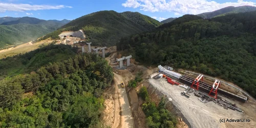 Autostrada A1 la Boița  Foto Daniel Guță ADEVĂRUL (2) jpg