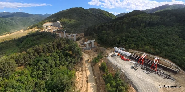 Autostrada A1 la Boița  Foto Daniel Guță ADEVĂRUL (2) jpg