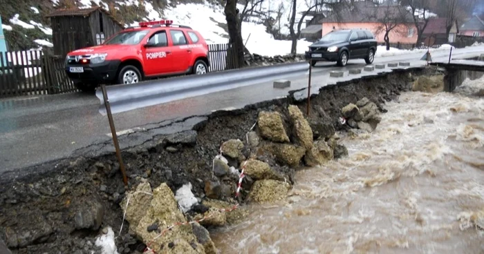 Cod portocaliu de inundatii