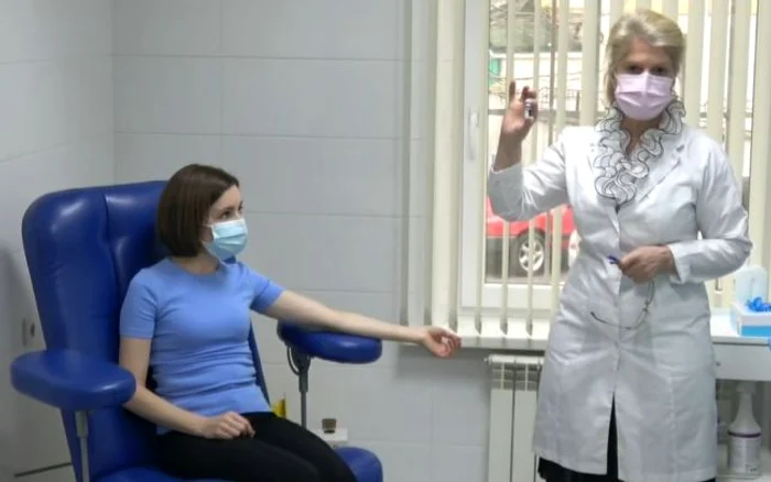 Maia Sandu s-a imunizat cu doza booster. Foto: Facebook