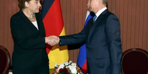 Angela Merkel Vladimir Putin FOTO Reuters