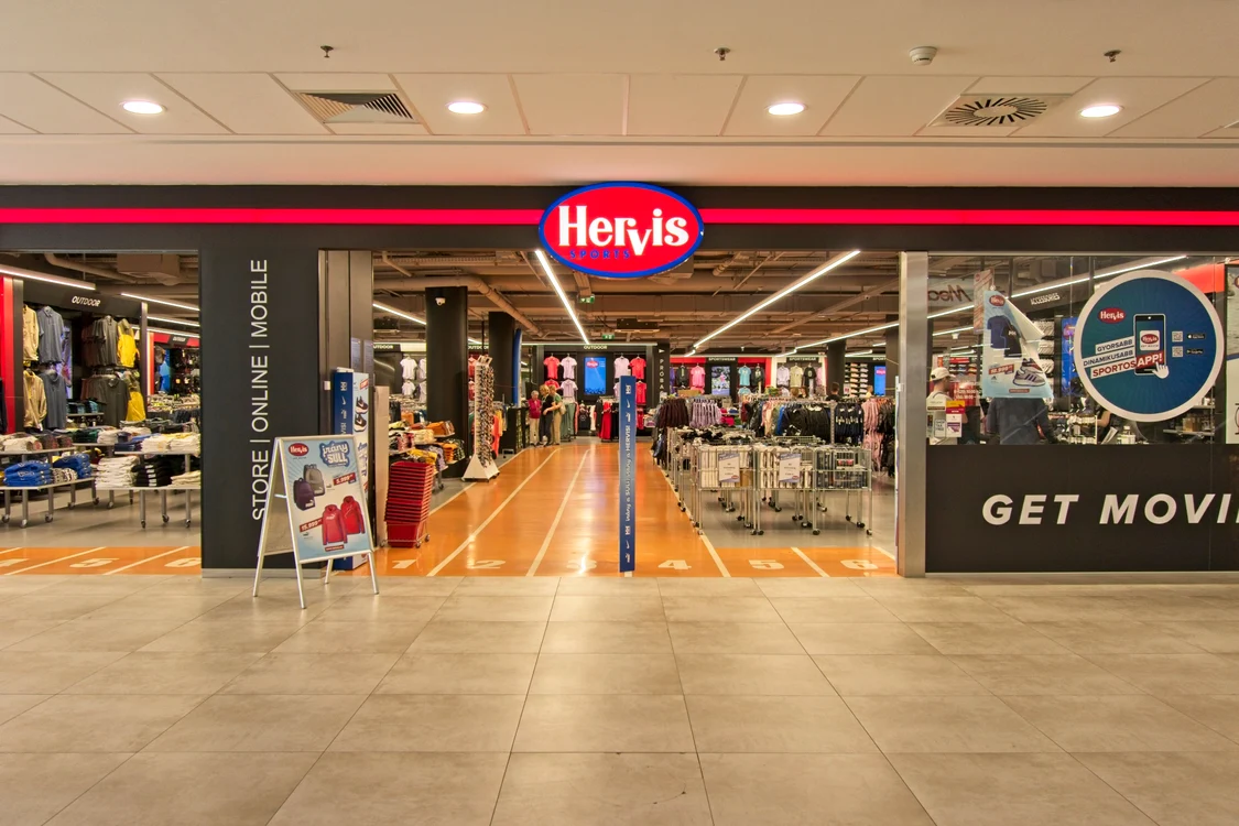Retailerul austriac de articole sportive Hervis se retrage din România FOTO Shutterstock