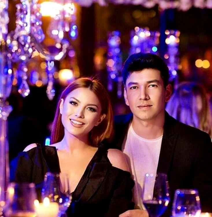 Elena Gheorghe și Cornel Ene formează un cuplu frumos și au împreună și doi copii, pe Nicholas și Amelie