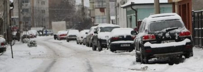 Stradă secundară înzăpezită în Cluj-Napoca