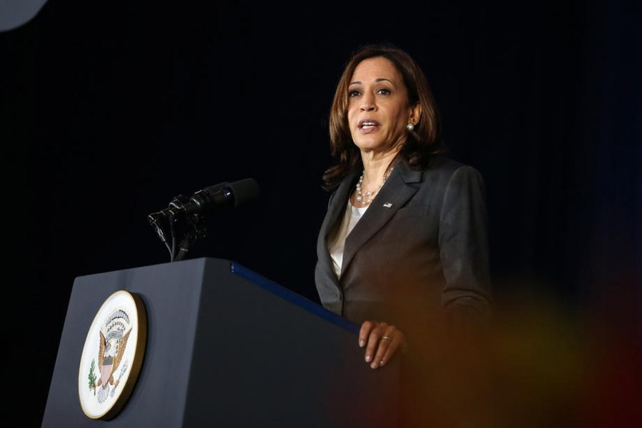 Kamala Harris i-a luat fața lui Donald Trump în cursa prezidențială, arată cel mai nou sondaj