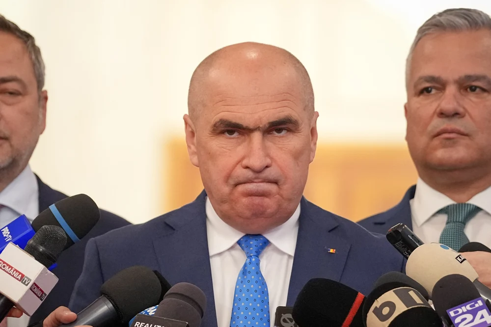 Cum ar vota românii la o moțiune de cenzură împotriva premierului Bolojan. AUR, lider în preferințele de vot SONDAJ