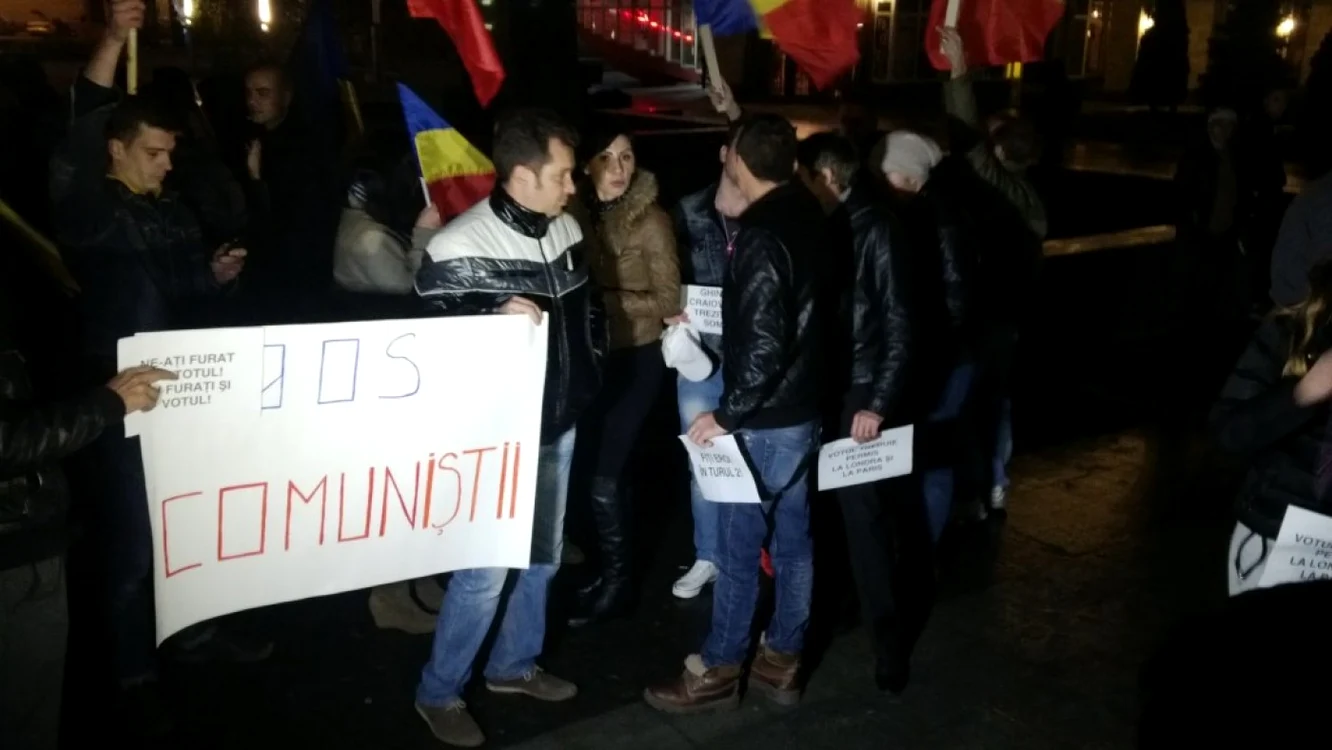 Protestul pentrud emocraţie din Craiova. FOTO: Gzeta de Sud