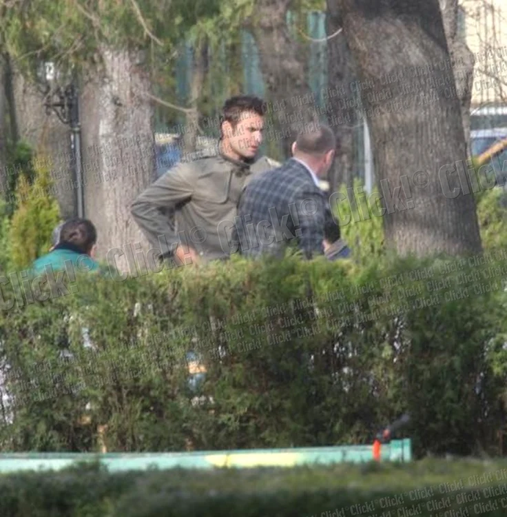 Adrian Mutu a avut miercuri treabă în nordul Bucureştiului. (Foto: Mihai Ionescu)
