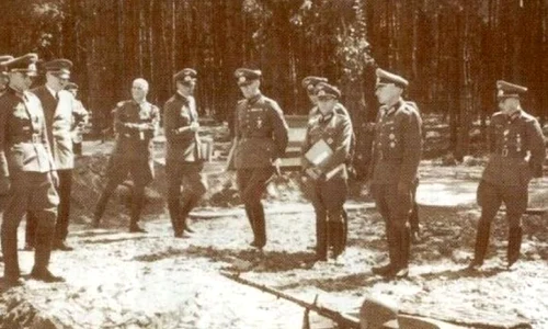 Ucrainenii au transformat în muzeu cartierul militar a lui Hitler, din Viniţa jpeg