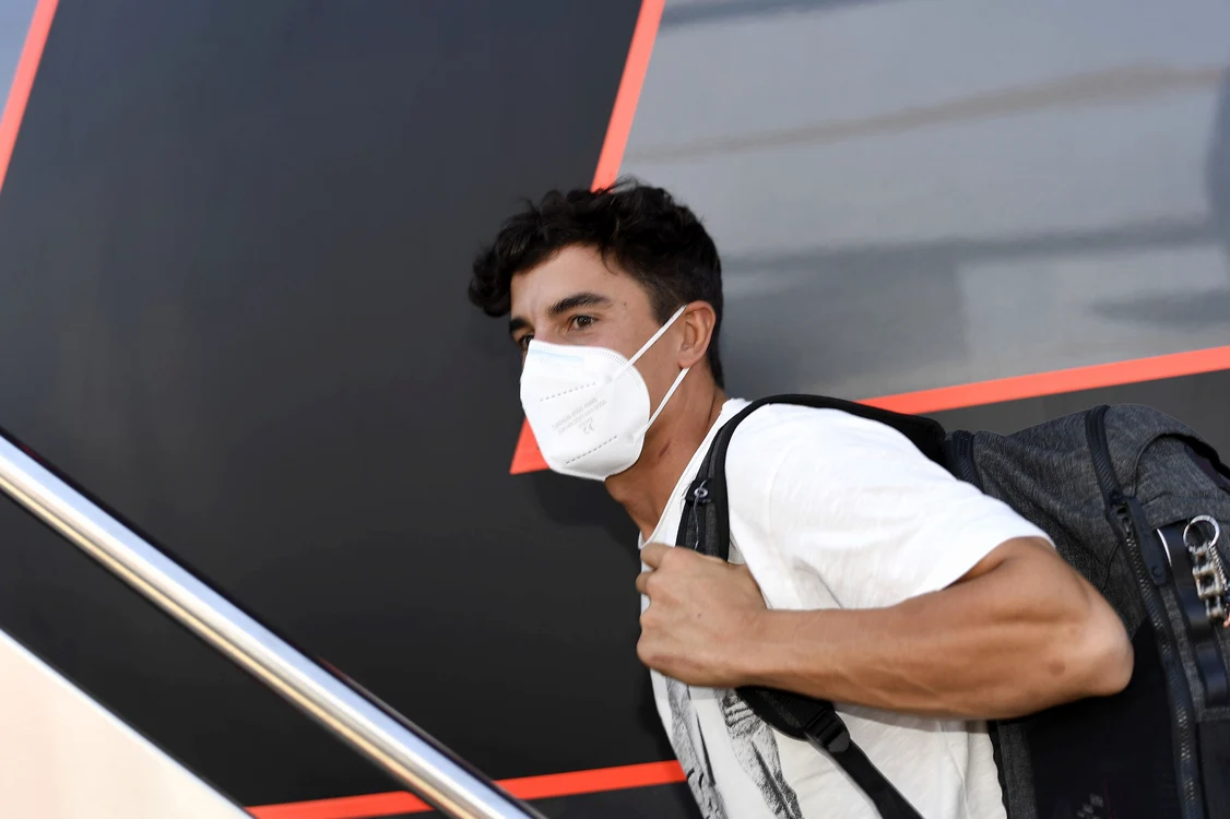 
    Marc Marquez a renunțat la ideea de a concura la Jerez după prima operațieFoto: Guliver / GettyImages  