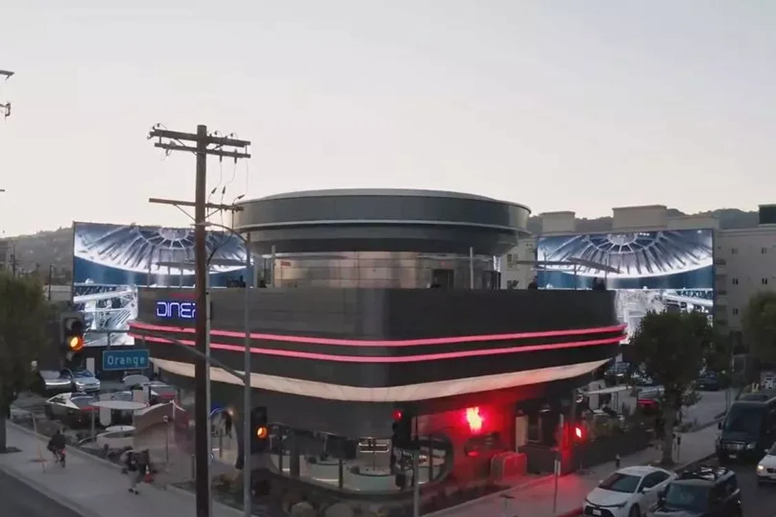 Restaurantul lui Elon Musk FOTO: X
