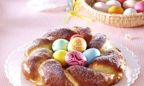 Easter wreath + stepsEaster braided wreath jpeg