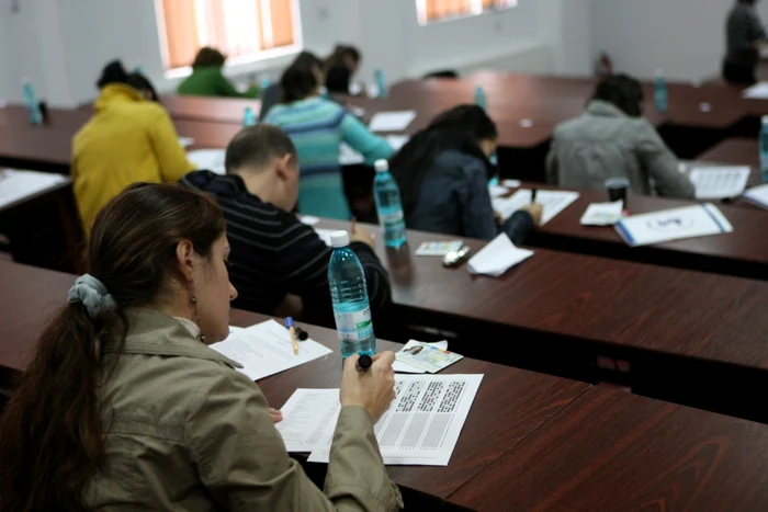 Examen la Medicină FOTO Adevărul