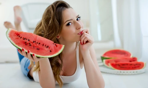 pepene rosu shutterstock jpeg