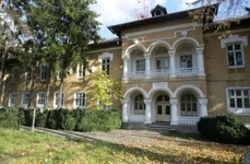 Închisoarea Ceauşeştilor – Cazarma părăsită de istorie jpeg