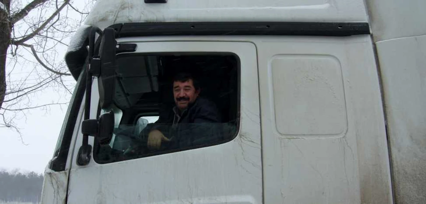 Şoferii profesionişti sunt tot mai greu de găsit şi tot mai greu de păstrat în firmele româneşti de transporturi