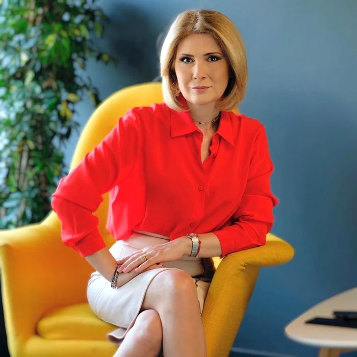 5 alessandra stoicescu si familia ei 3 jpg jpeg