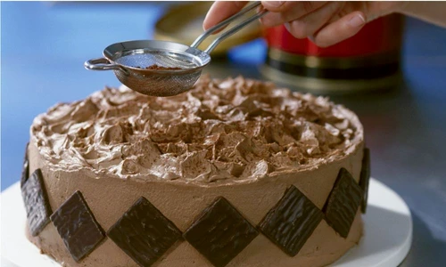 tort cu cremă de nes jpeg