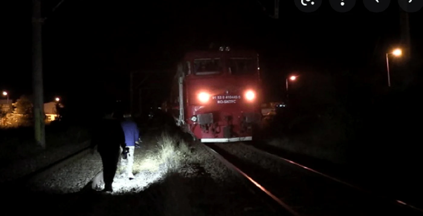 
    Cioban lovit mortal de un tren care venea de la Brașovfoto: www.observatorulph.ro  