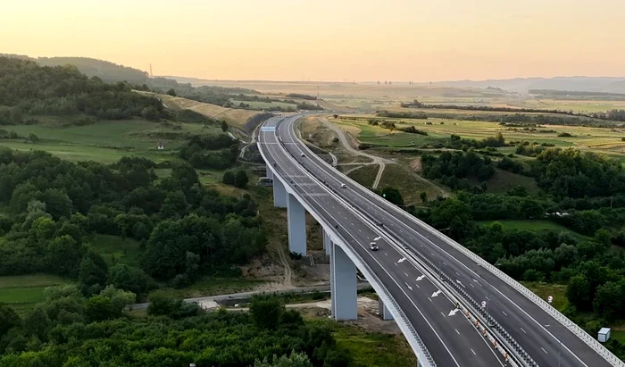 Autostrada A1 traversează cele mai multe județe din România. Foto: Daniel Guță, ADEVĂRUL