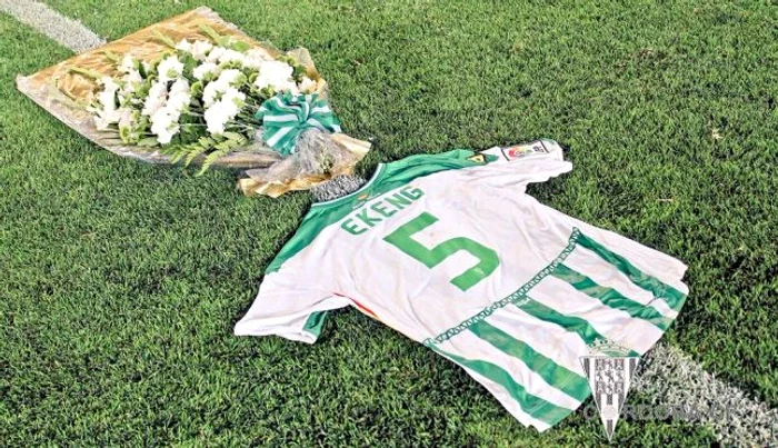 Tricoul lui Ekeng pe care l-a purtat la Cordobafoto: Cordoba CF