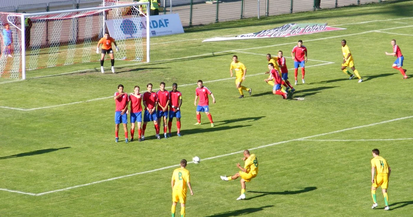 Gloria Buzău