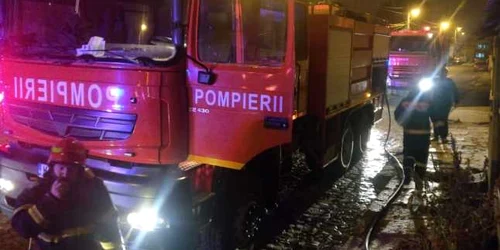 Incendiu Tulcea FOTO ISU Tulcea