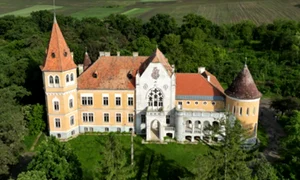 castelul ugron transilvania jpg