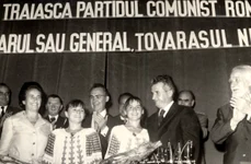 Sala Sporturilor şi Culturii din Capitală. Acordarea, de către Nicolae Ceauşescu, a unor înalte ordine şi medalii fruntaşilor sportivi la Jocurile Olimpice de la Montreal – 1976. Conferirea titlului de „Erou al Muncii Socialiste” şi Medalia de aur „S