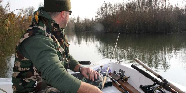 Pescuit de sezon în Delta Dunării