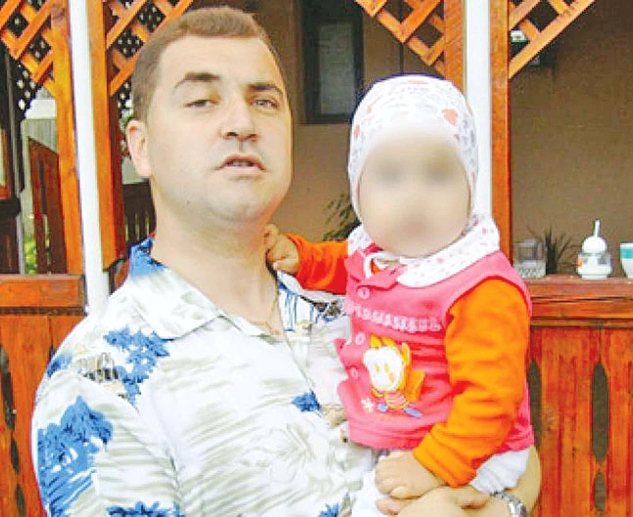 Nicolae Floriştean a fost dat afară din biserică pentru că a divorţat şi s-a recăsătorit