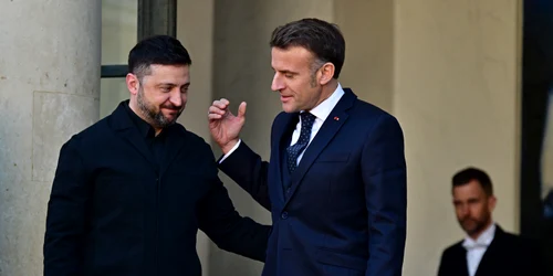 Zelenski și macron   paris coaliția voluntarilor FOTO profimedia jpg