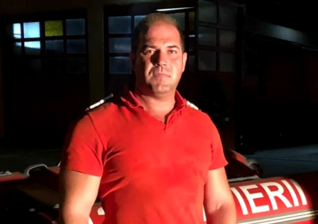 Paramedicul Vasile Cuza a sărit într-un lac de acumulare pentru a salva un copil de zece ani FOTO ISU