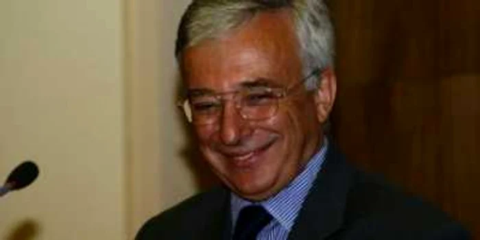 Mugur Isărescu a destins atmosfera de la întâlnirea cu oamenii de afaceri olteni
