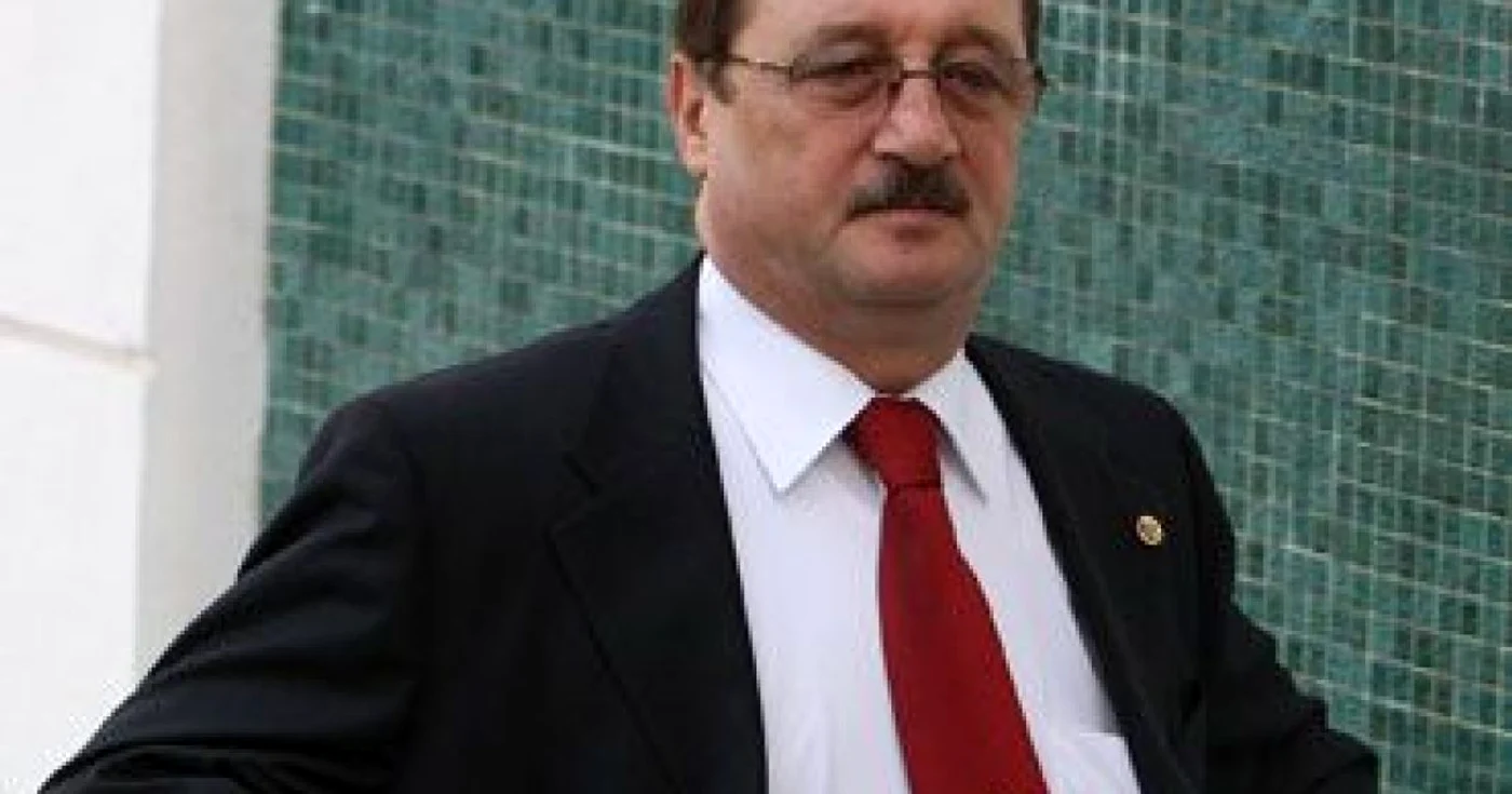 Fratele preşedintelui îl va da în judecată pe jurnalistul Sorin Roşca Stănescu