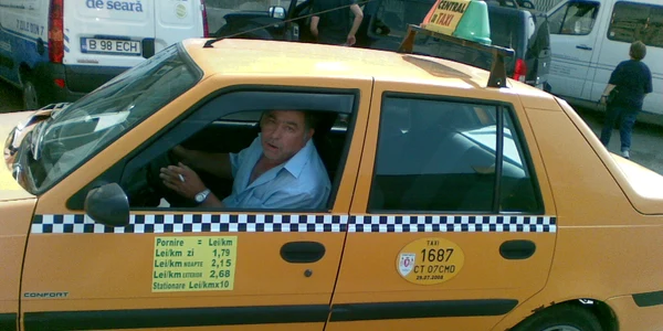 Bărbatul din imagine este taximetristul agresor