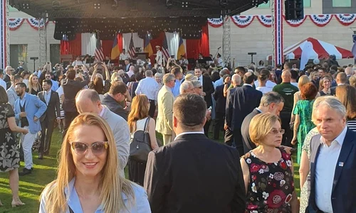 1 camelia potec 2 jpg jpeg