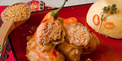 Sarmale cu crupe de porumb FOTO MancamSanatos